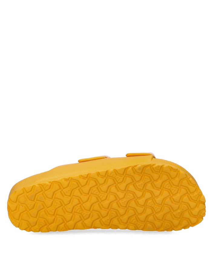 Josef Seibel Martinique 01 - Yellow