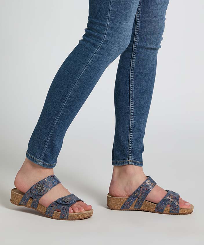 Josef Seibel Tonga 04 - Blue