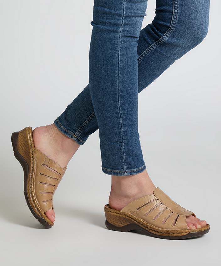 Josef Seibel Catalonia 77 - Beige